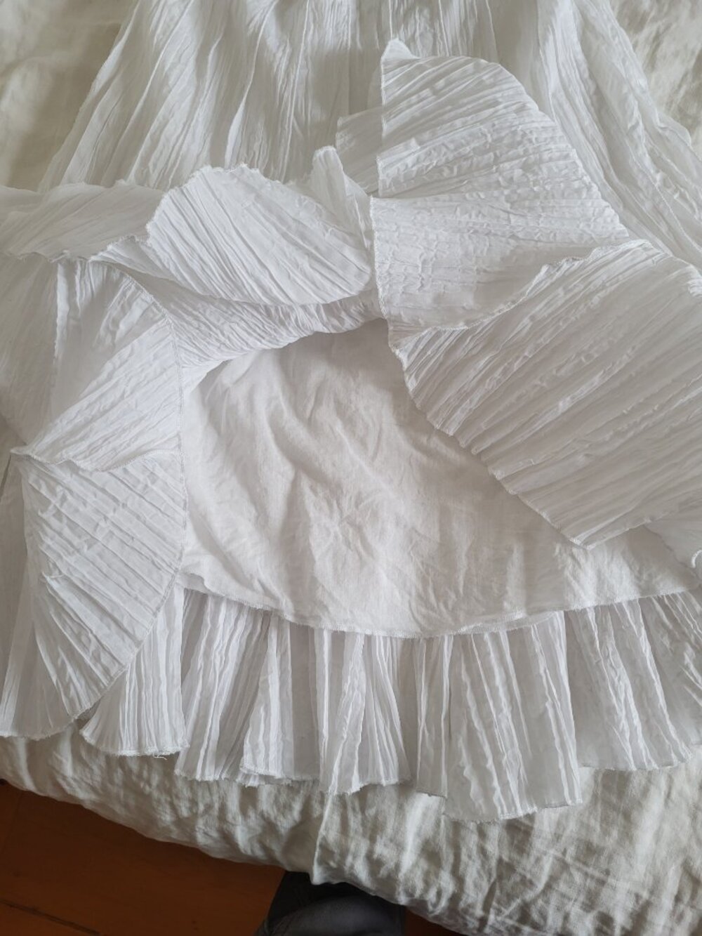 GUESS White Lightweight spring summer Skirt Midi - Picture 7 of 13